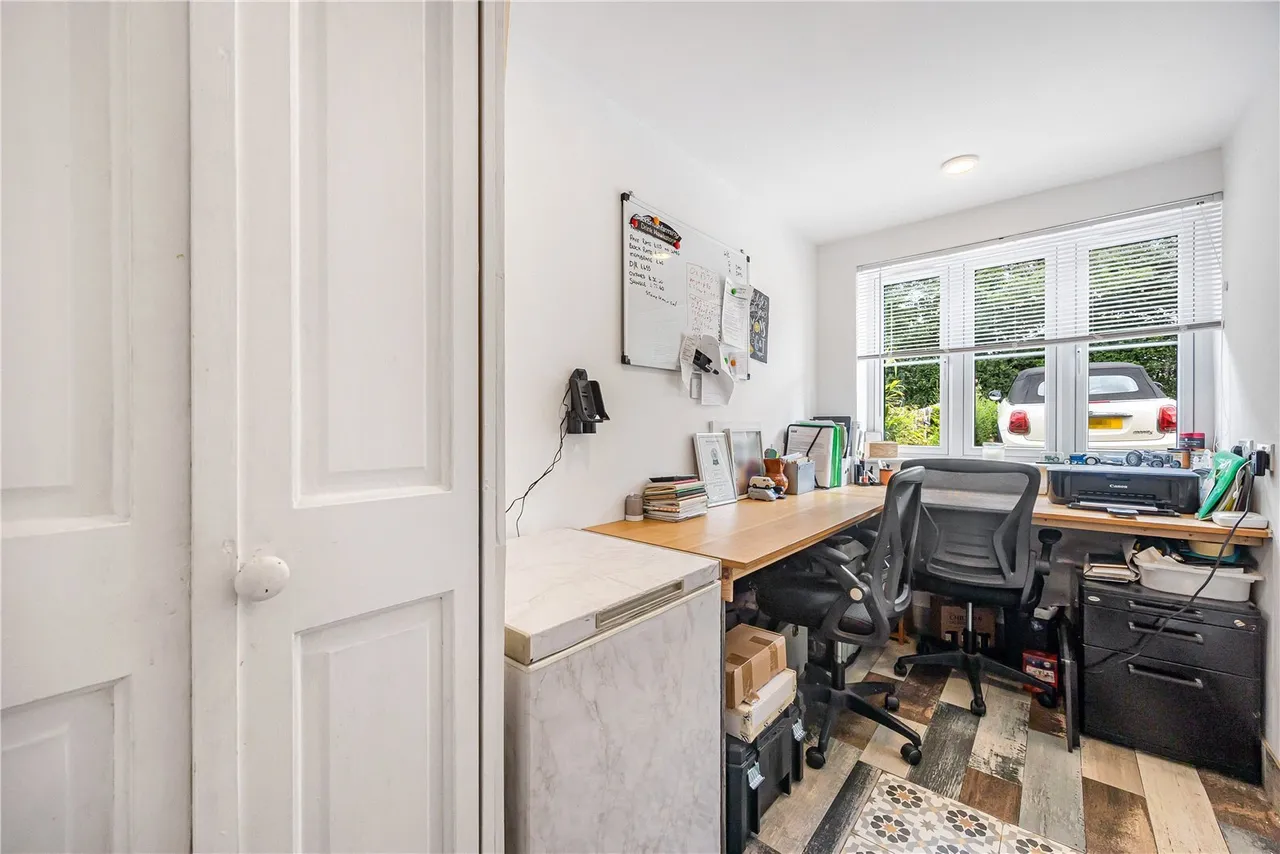 Blounts Court Road, Sonning Common, RG4, photo 11
