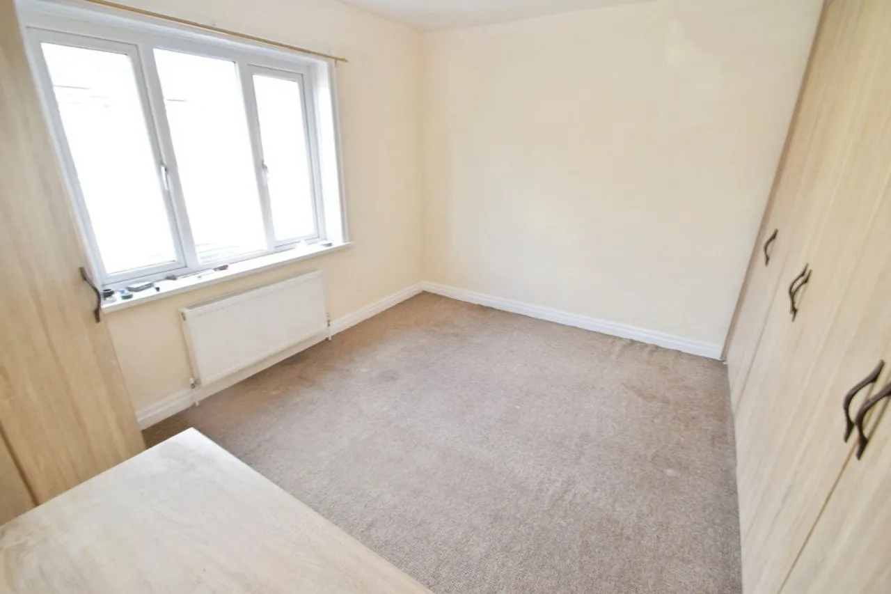 Riddlesden, Keighley, West Yorkshire, photo 5