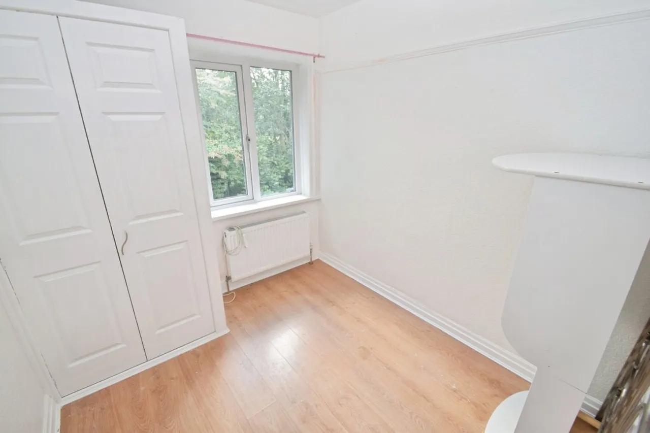 Riddlesden, Keighley, West Yorkshire, photo 7