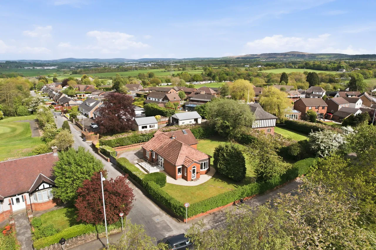 Whalley Road, Great Harwood, BB6, photo 17