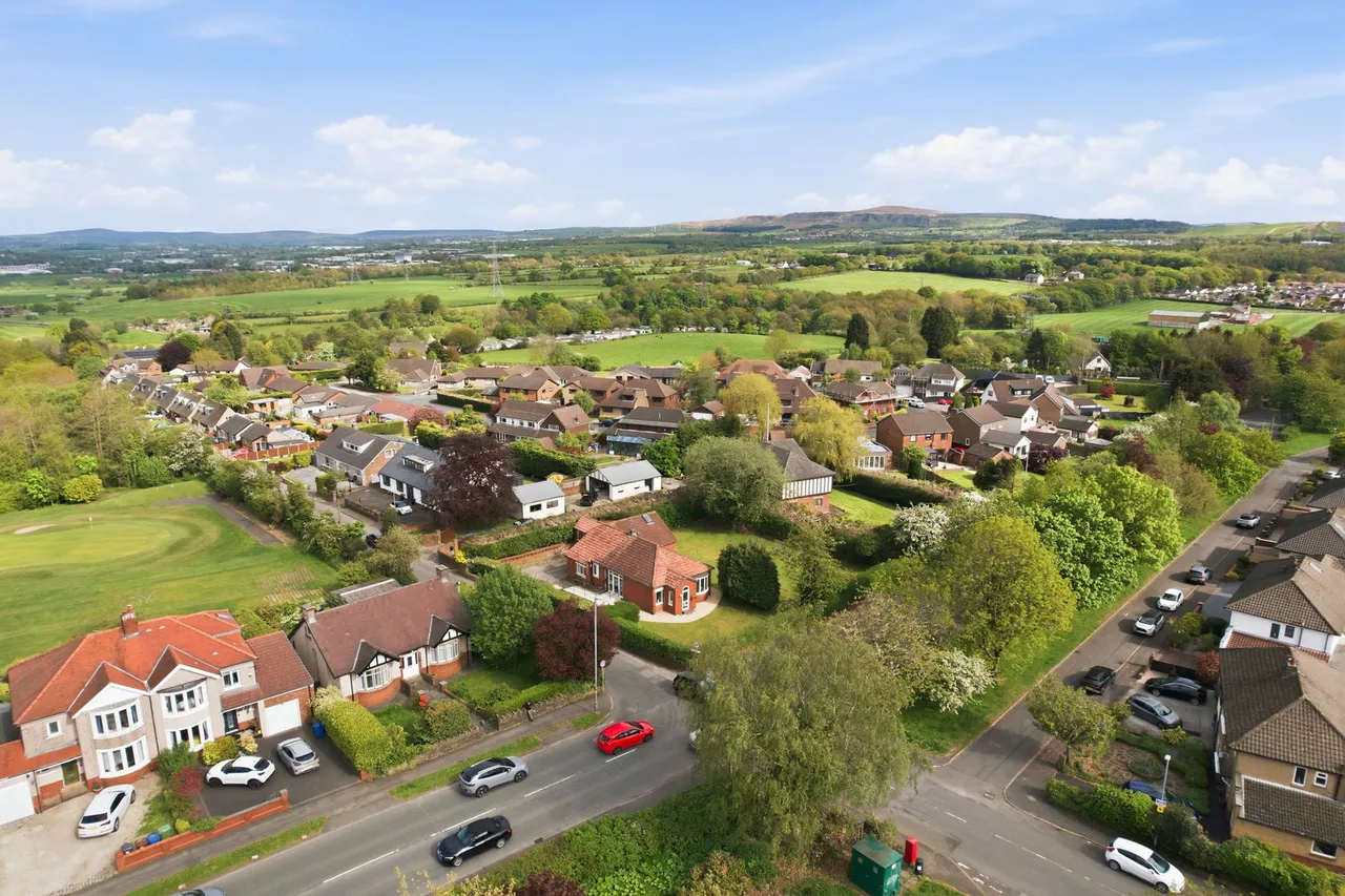 Whalley Road, Great Harwood, BB6, photo 42