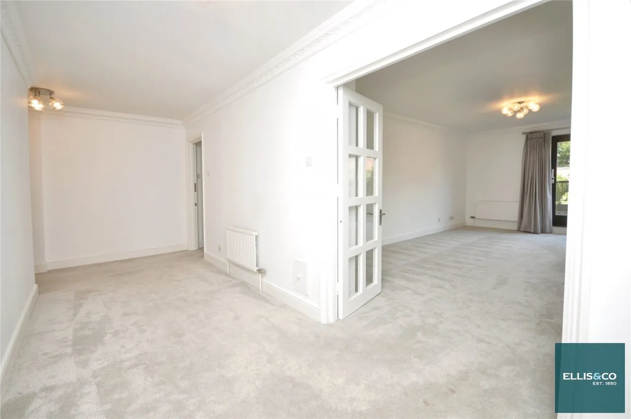 Hendon Lane, Finchley, N3, photo 16