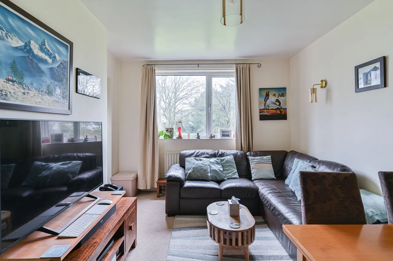 31 Scrutton Close, London, photo 4