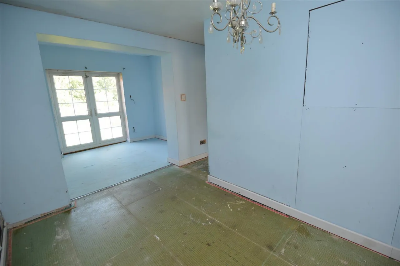 Downend Road, Kingswood, Bristol BS15 1SP, photo 7