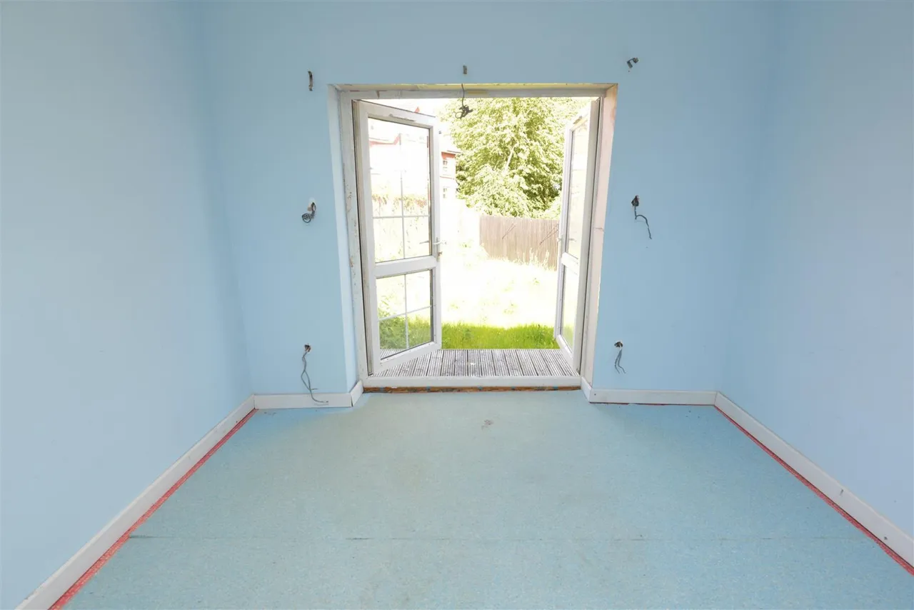 Downend Road, Kingswood, Bristol BS15 1SP, photo 12