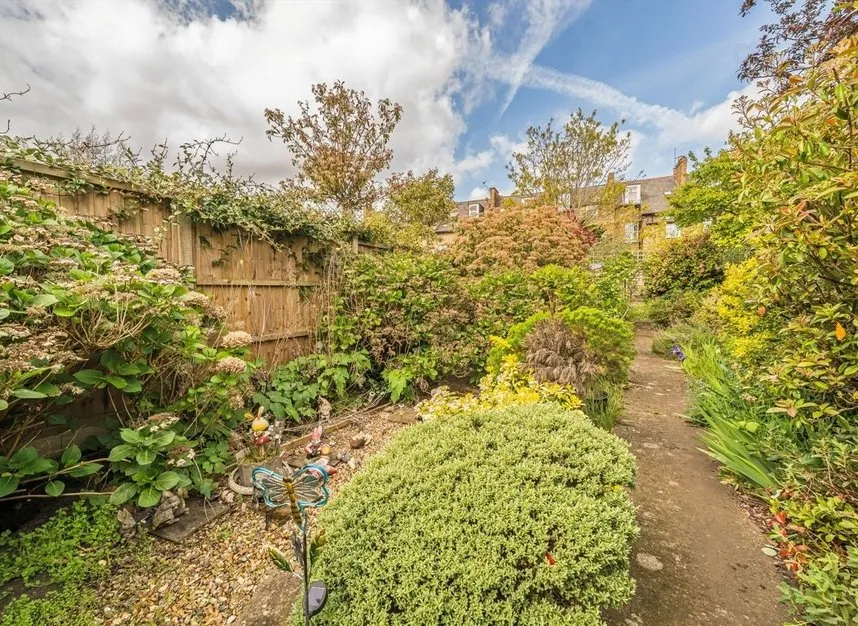 Cottage Grove, Surbiton, KT6, photo 8