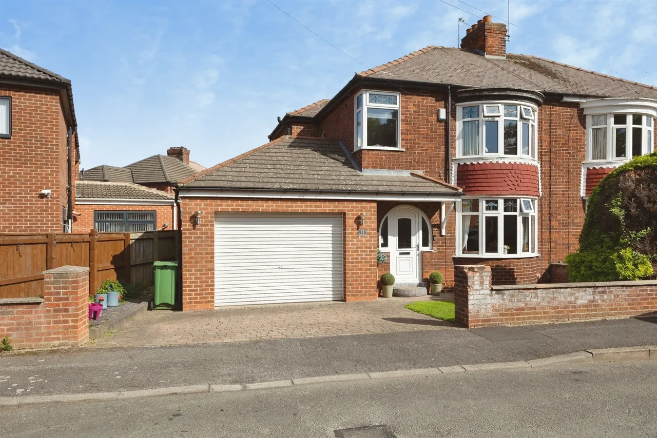 3 bed house for sale, Oulston Road, Stockton-On-Tees, TS18