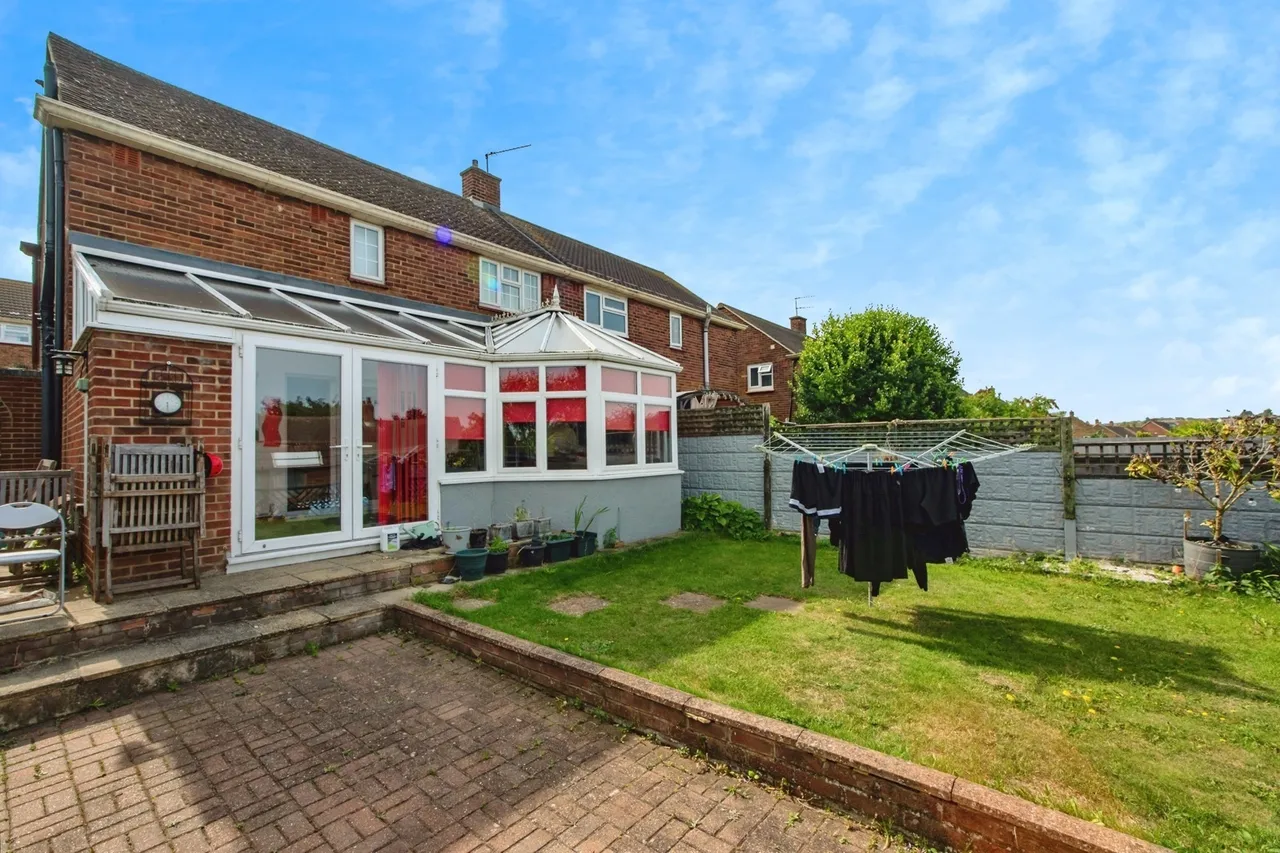 St. Hildas Way, Gravesend, DA12, photo 7
