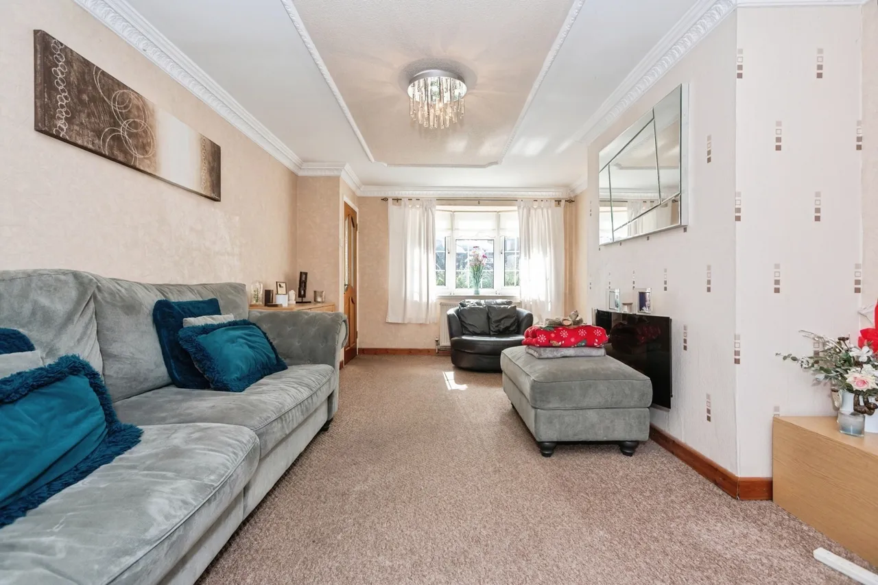 St. Hildas Way, Gravesend, DA12, photo 4