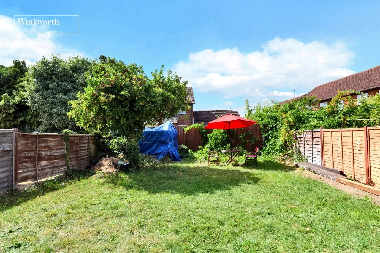 Ardrossan Gardens, Worcester Park, Surrey, KT4, photo 10