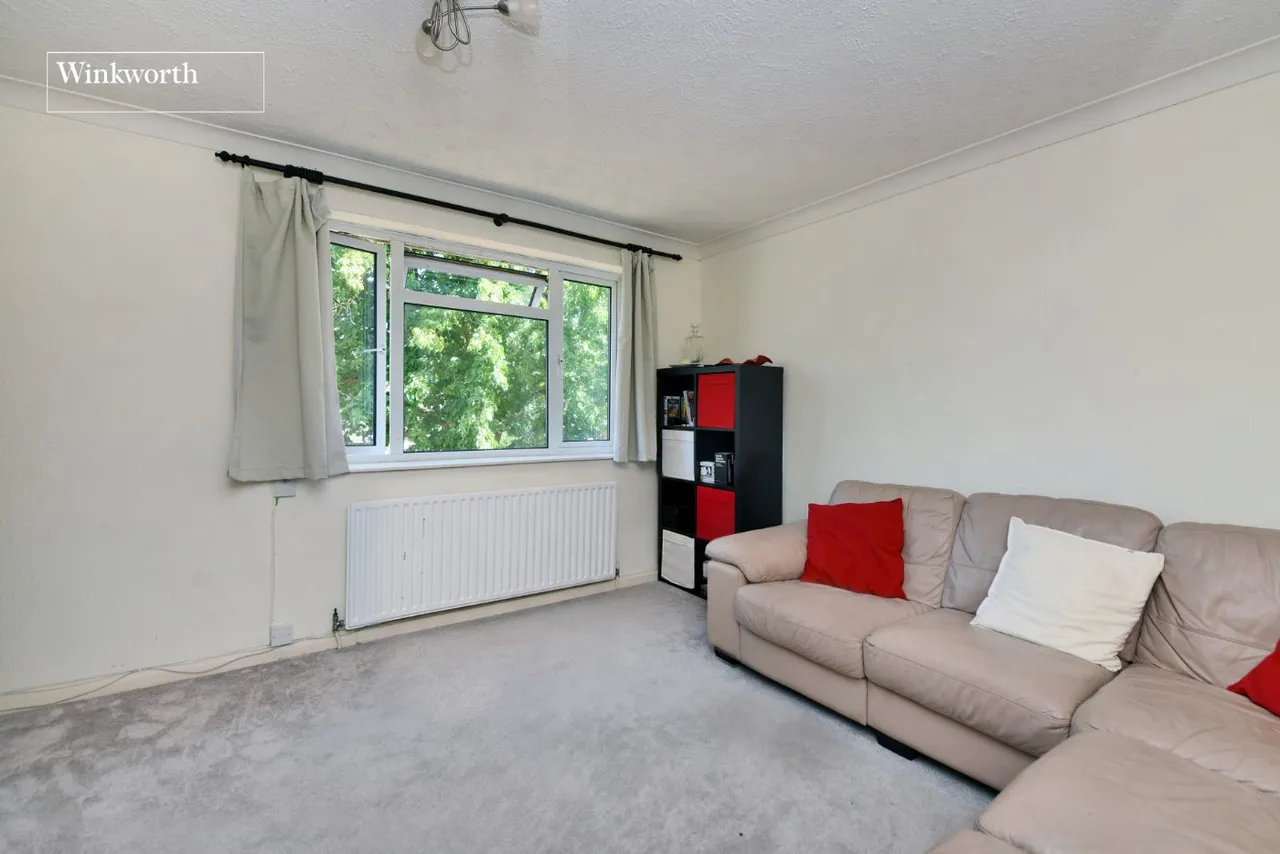 Ardrossan Gardens, Worcester Park, Surrey, KT4, photo 8