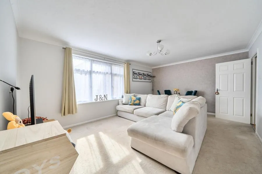Wycombe View, Flackwell Heath, HP10, photo 3