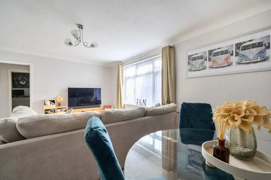 Wycombe View, Flackwell Heath, HP10, photo 11