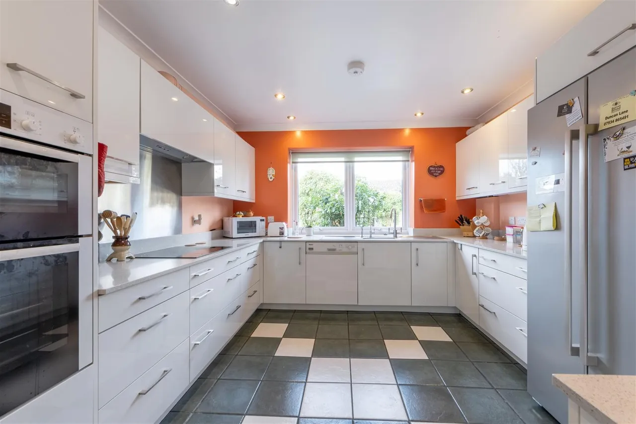 Dinhay Marnhull, Sturminster Newton DT10 1LS, photo 5