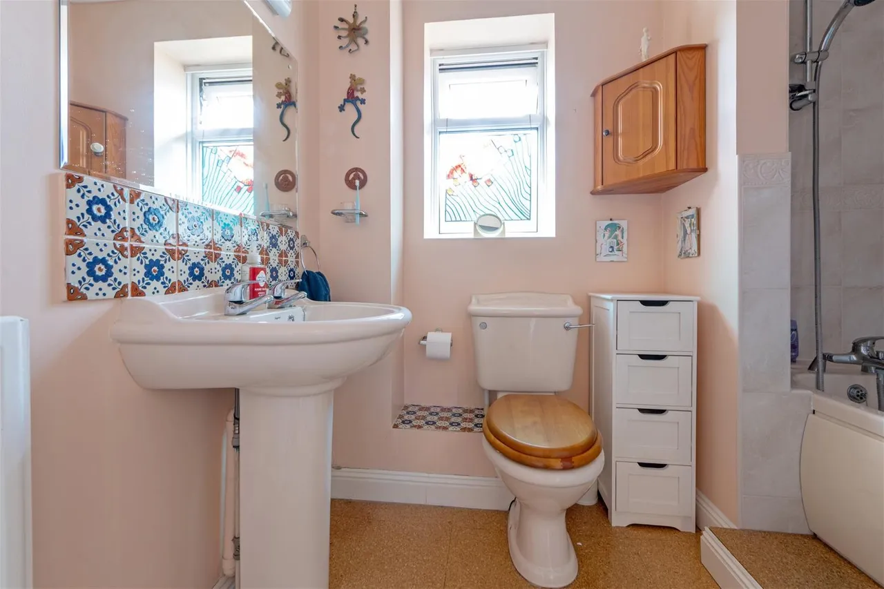Dinhay Marnhull, Sturminster Newton DT10 1LS, photo 15