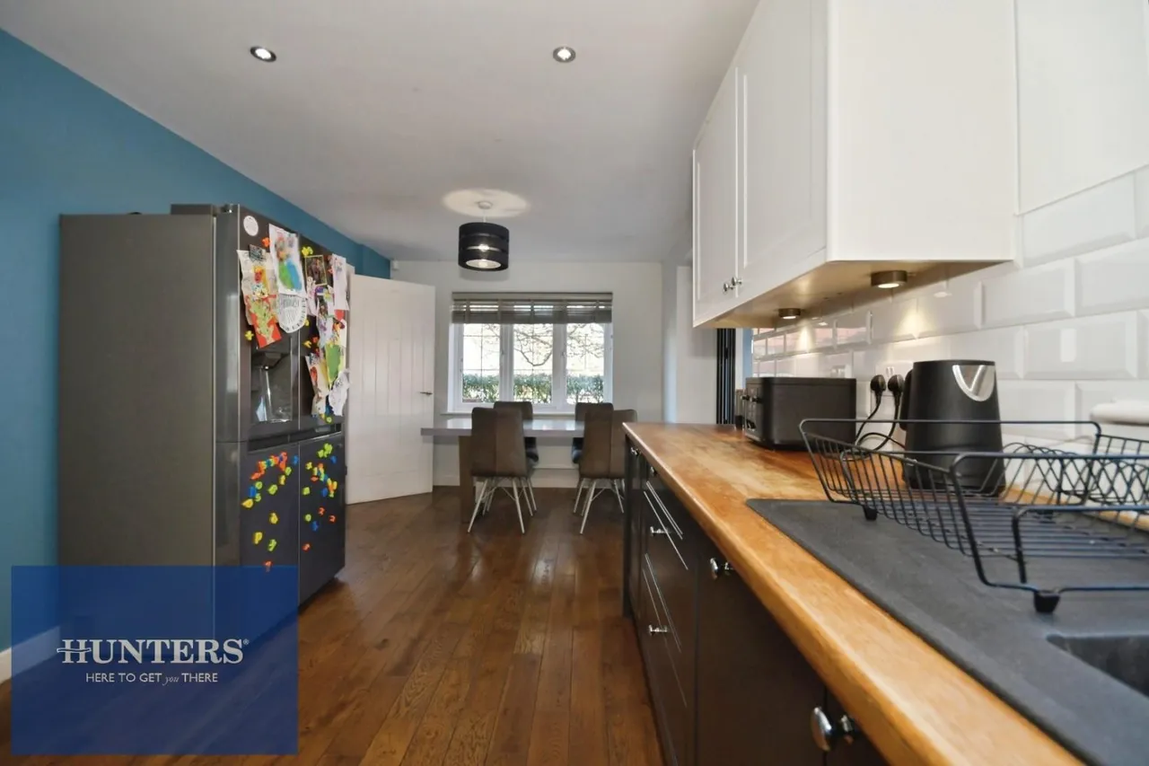 Caulfield Close, Dunston, S41, photo 2