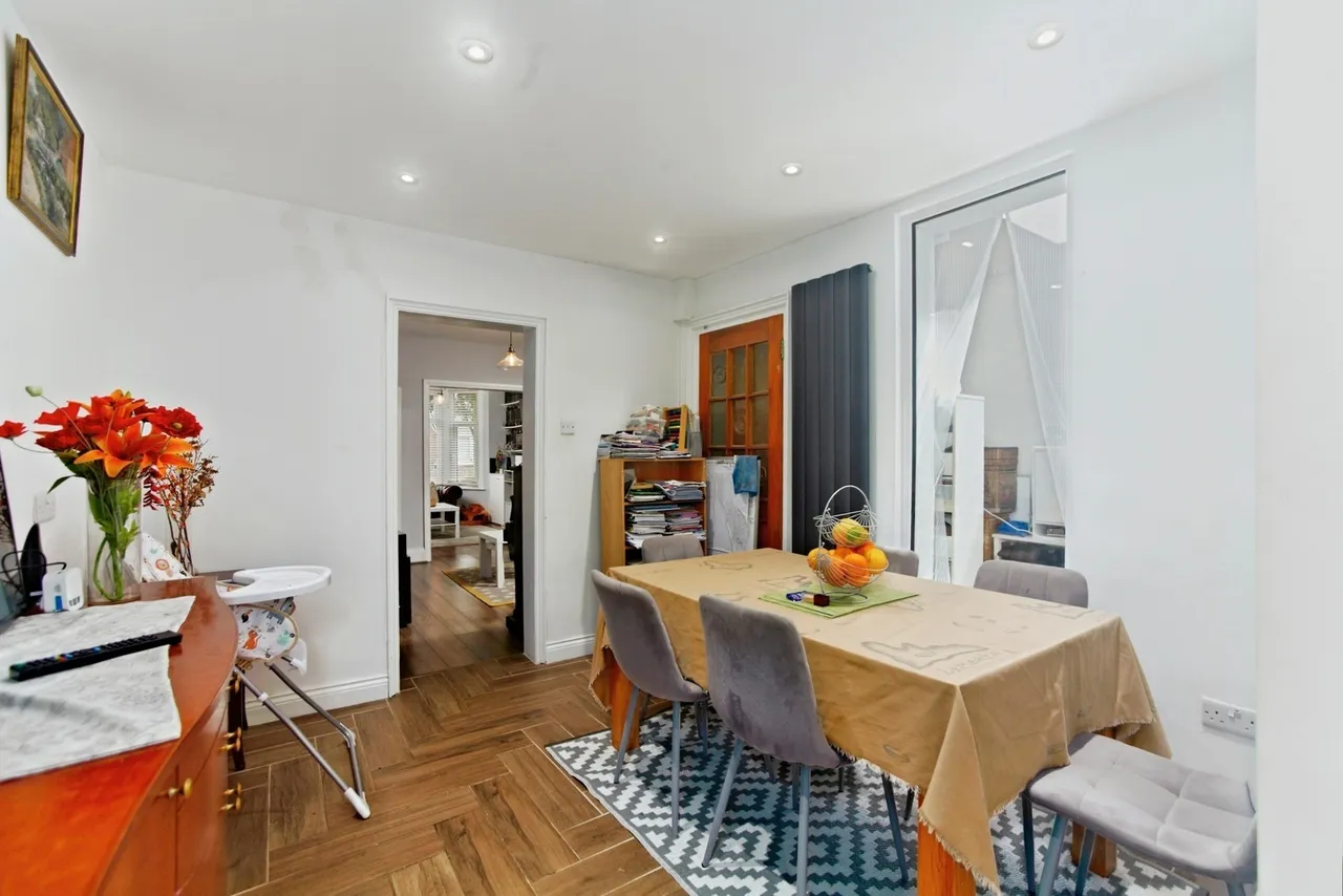 Addiscombe Court Road, Croydon, CR0, photo 15