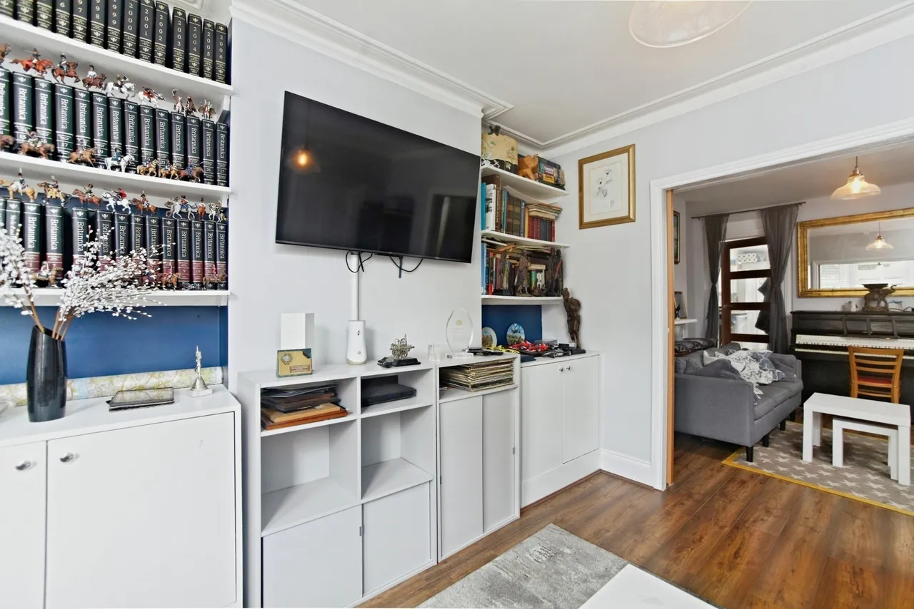 Addiscombe Court Road, Croydon, CR0, photo 17