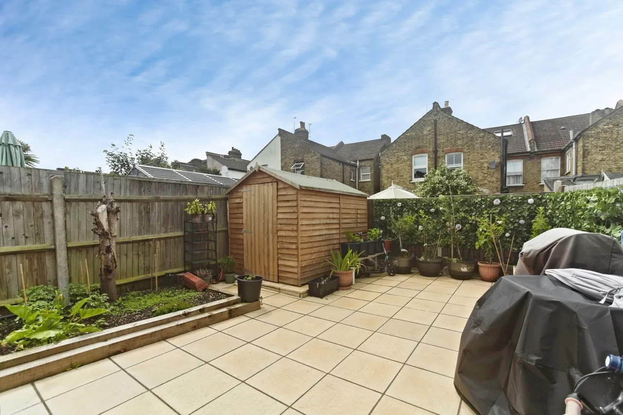 Addiscombe Court Road, Croydon, CR0, photo 16