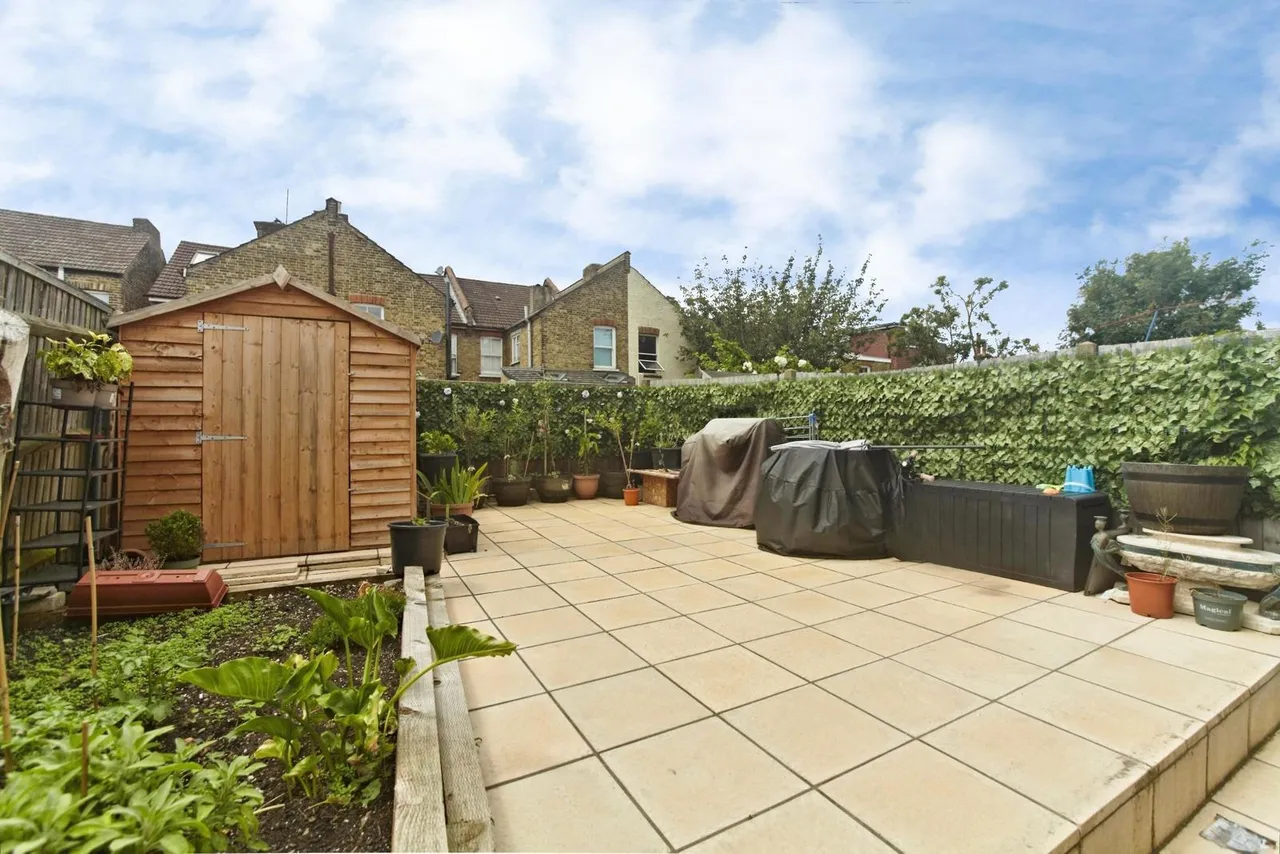 Addiscombe Court Road, Croydon, CR0, photo 6