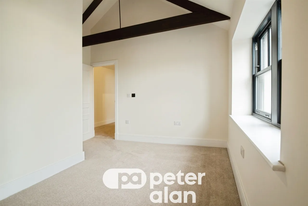 Stow Hill Newport, NP20, photo 11