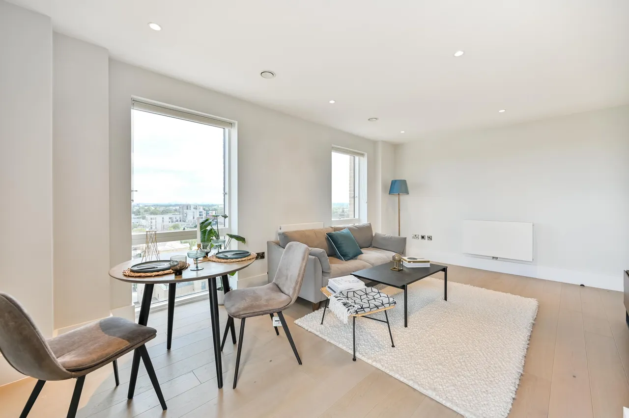 Flat 19, Drake Court, Charter Place, Hounslow, photo 5