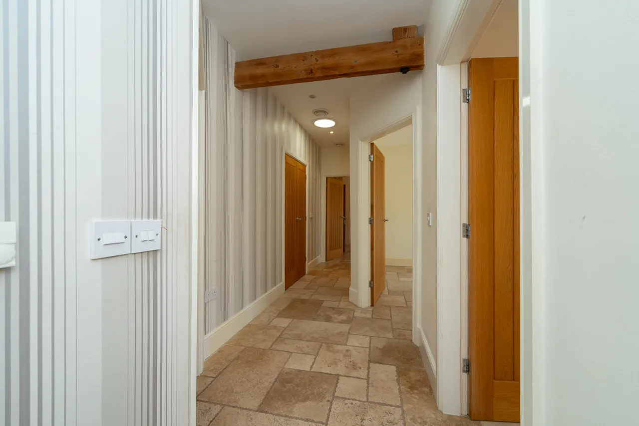 Sandfields Barn, Station Road, Rothley, Leicester, Leicester, LE7 7LD, photo 13