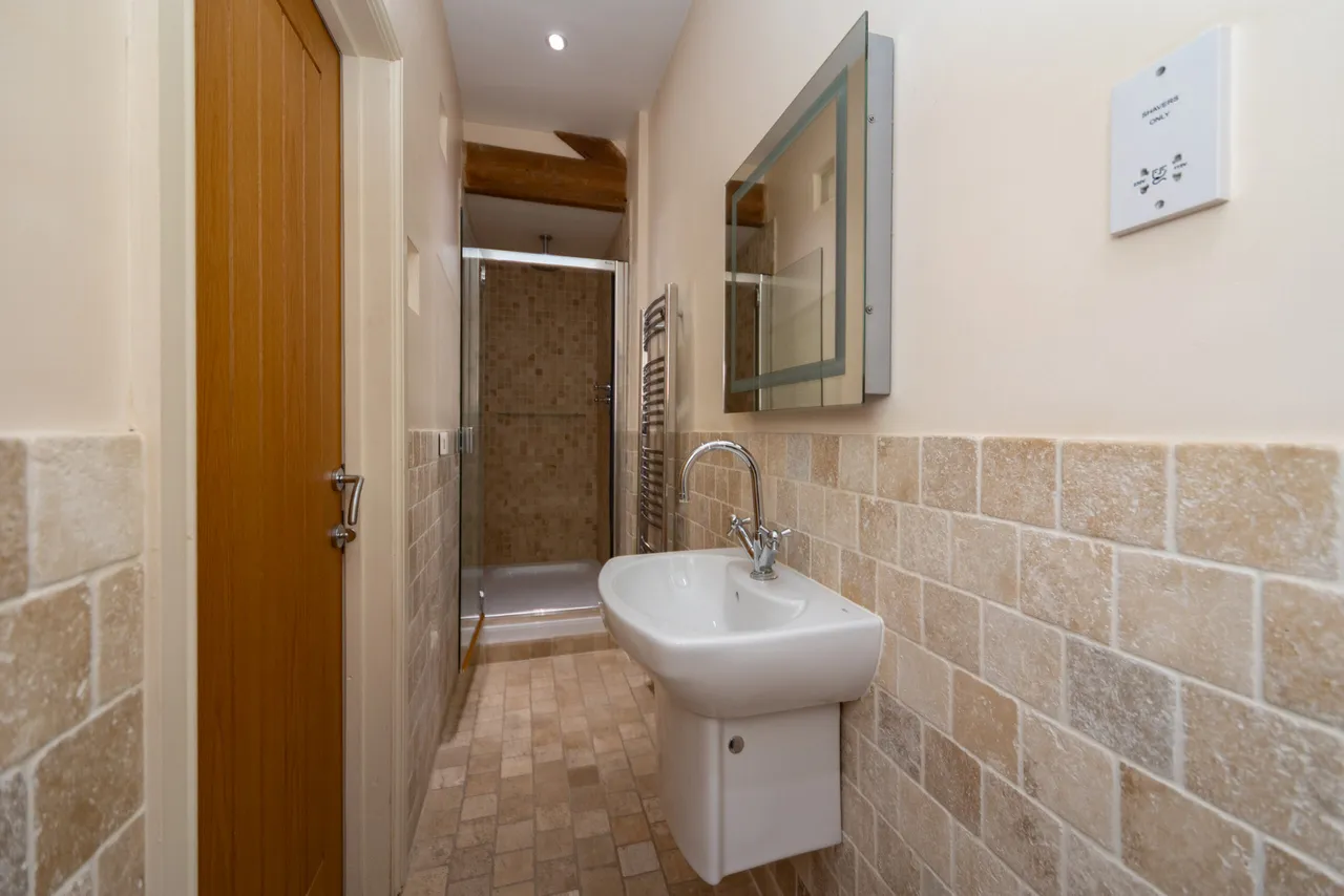 Sandfields Barn, Station Road, Rothley, Leicester, Leicester, LE7 7LD, photo 16