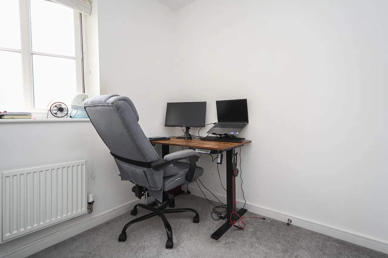 Academy Drive, Rugby, CV21, photo 26