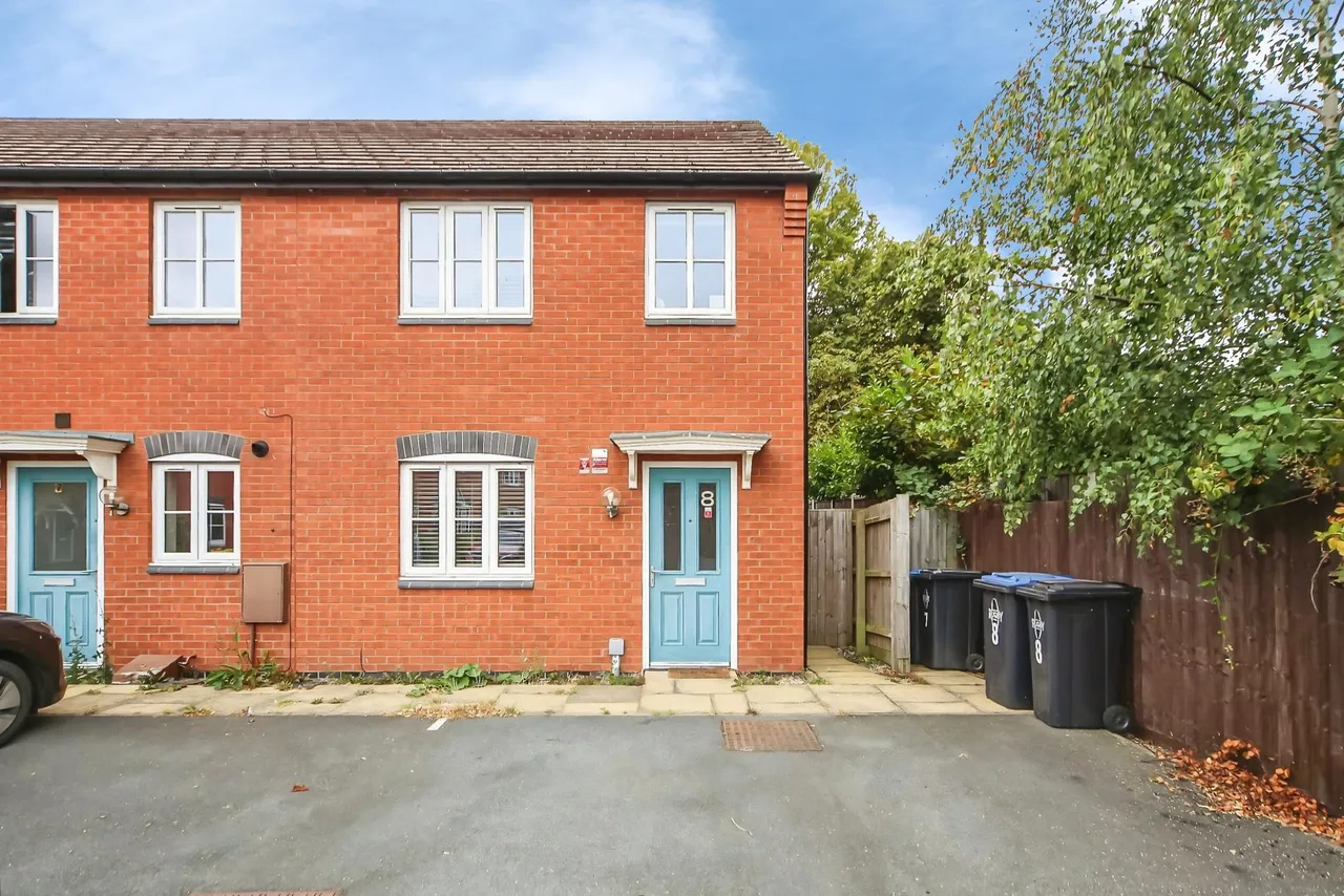 3 bed house for sale, Academy Drive, Rugby, CV21