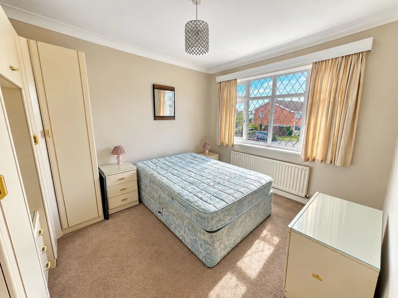 Waterloo Road, Gosport, photo 7