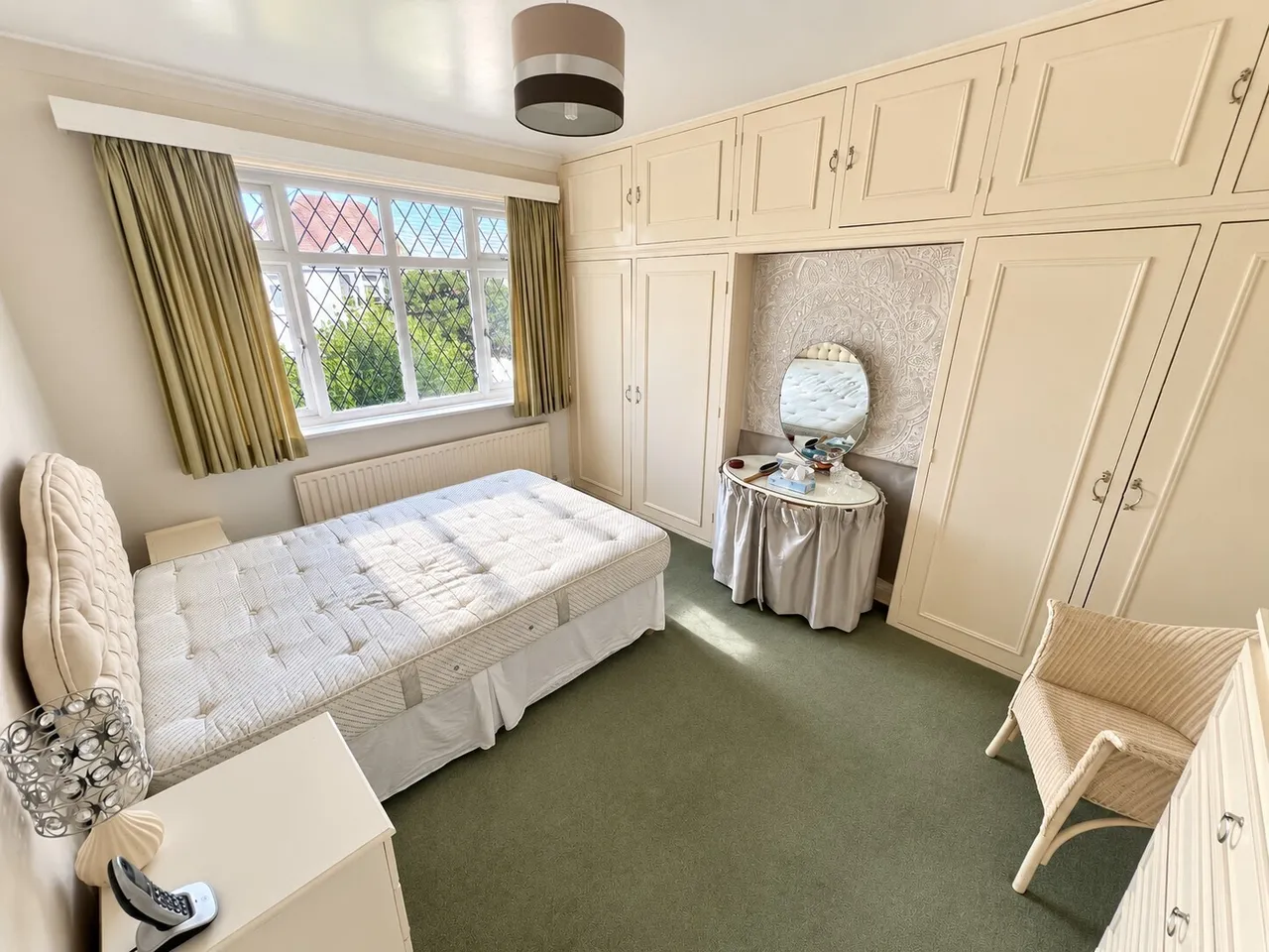 Waterloo Road, Gosport, photo 11