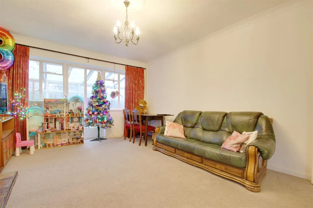 Parklands Avenue, Goring-By-Sea, Worthing, photo 9