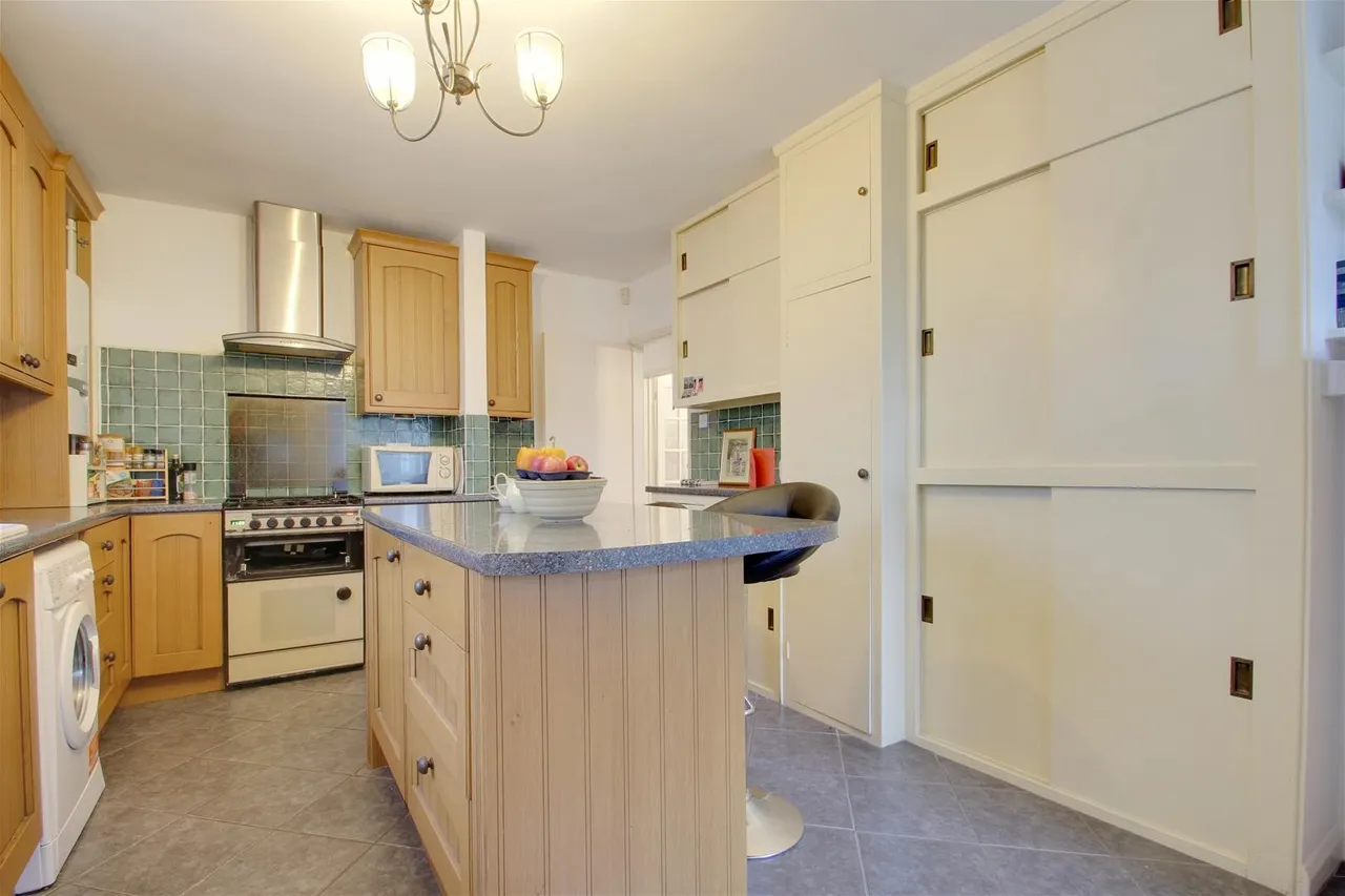 Parklands Avenue, Goring-By-Sea, Worthing, photo 6