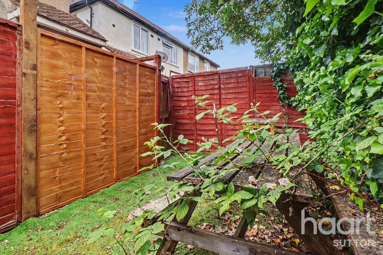 York Close, Morden, SM4, photo 11