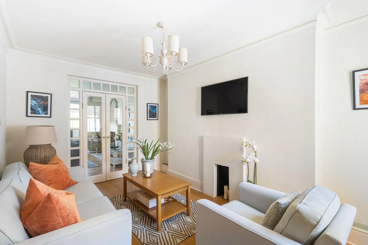 Old Marylebone Road, London, NW1, photo 18