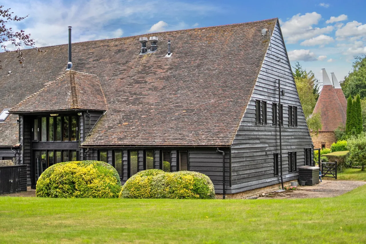 Franks Farm, Dartford Road, Dartford, DA4, photo 8