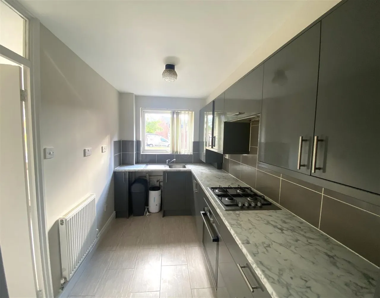 Huxley Close, Northolt, photo 5