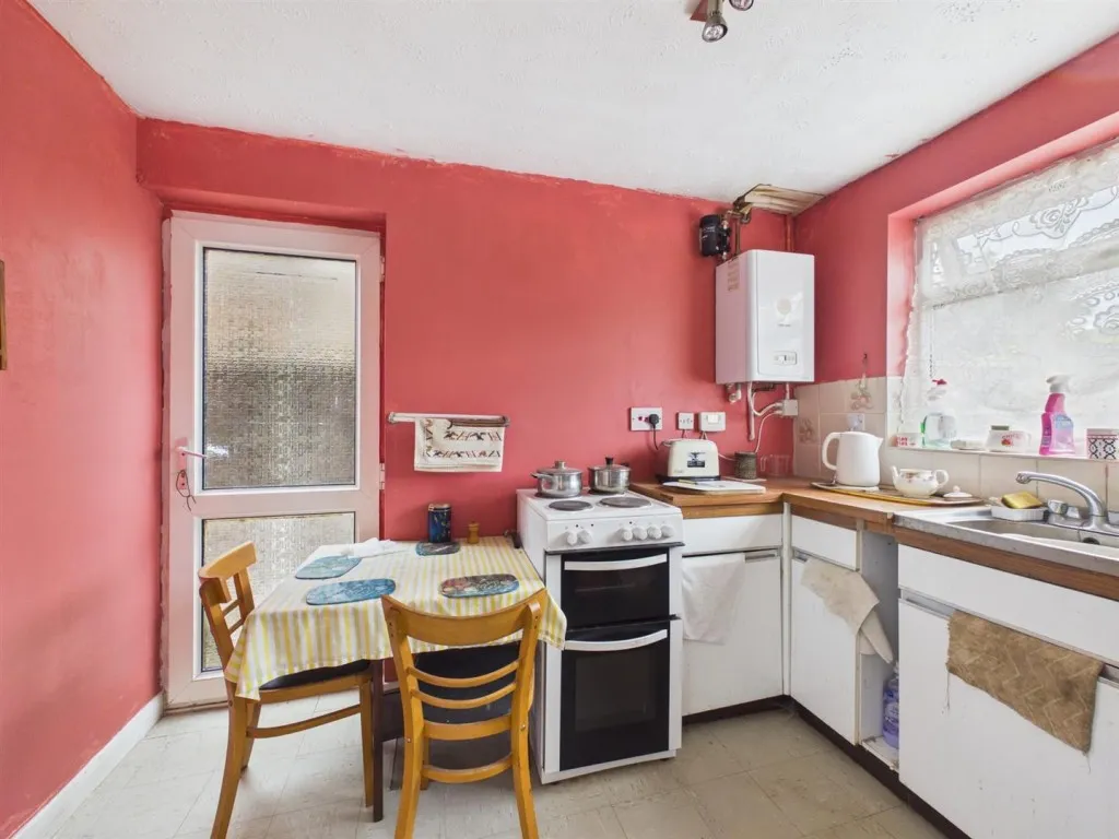 Canford Court, Elm Farm, photo 5