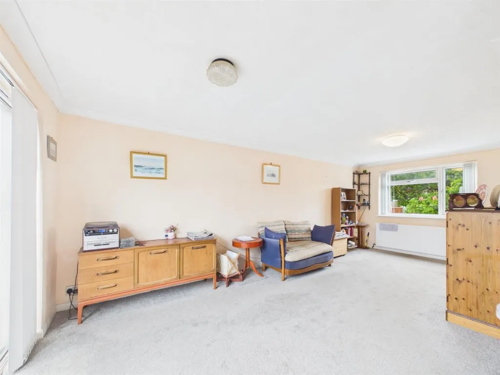 Canford Court, Elm Farm, photo 3