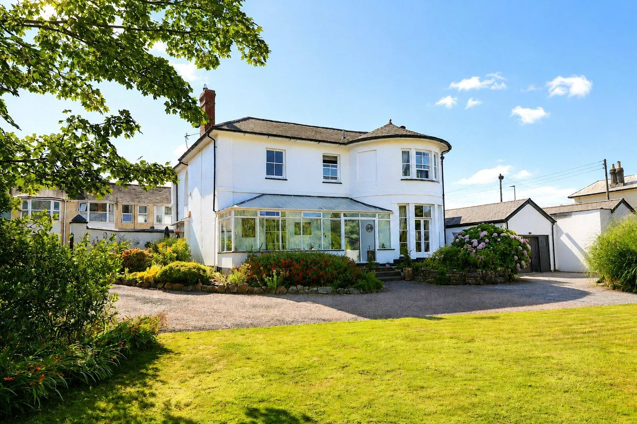Northam Road, Bideford, photo 41