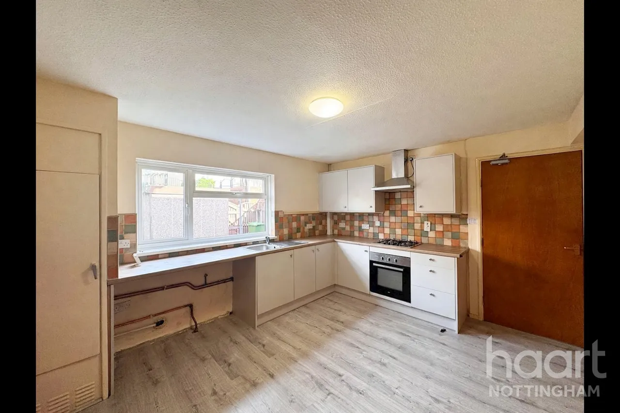 St Cecilia Gardens, Nottingham, NG3, photo 6