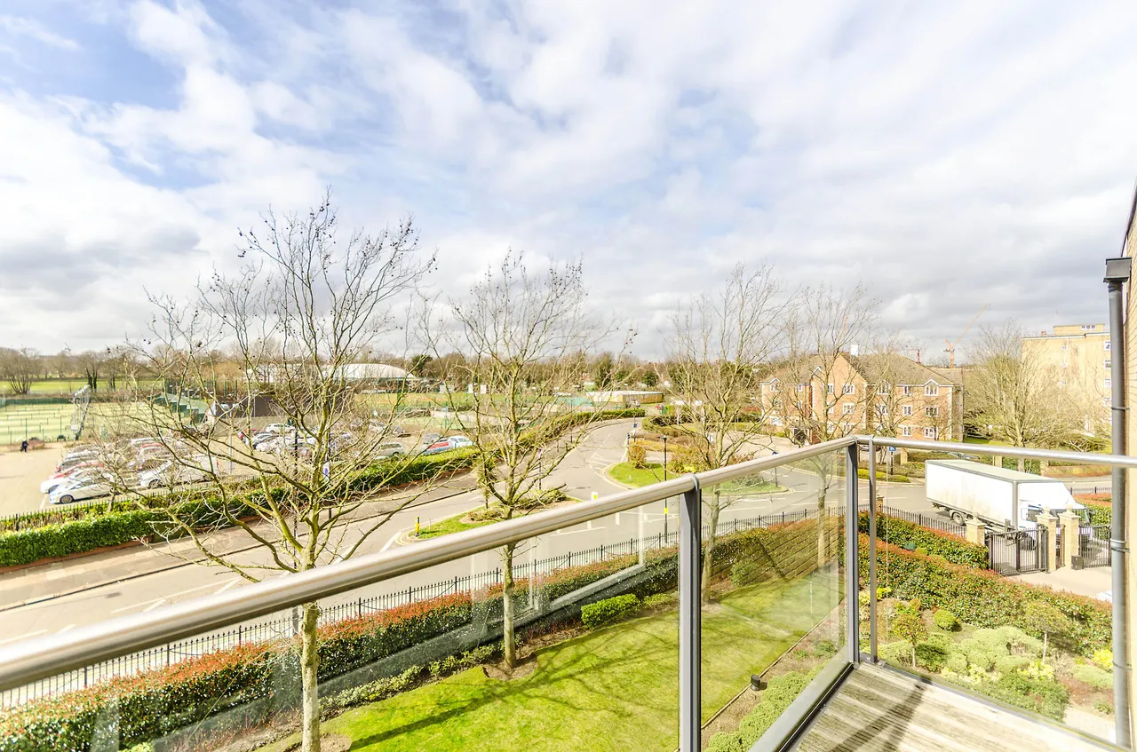 Flat 175, Napier House, Bromyard Avenue, London, photo 3