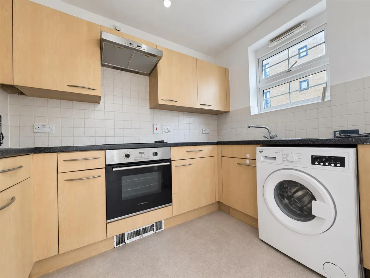 Holyhead Mews, Cippenham, photo 3