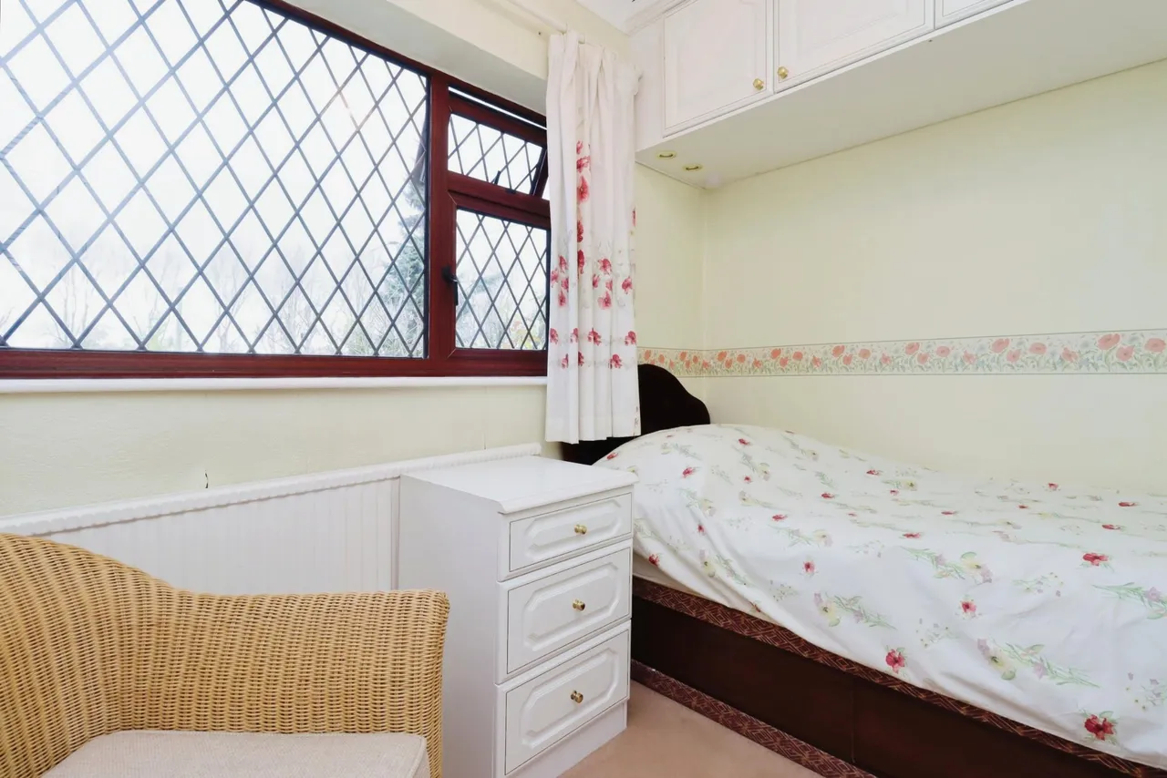 Wellington Road, Telford, TF2, photo 13