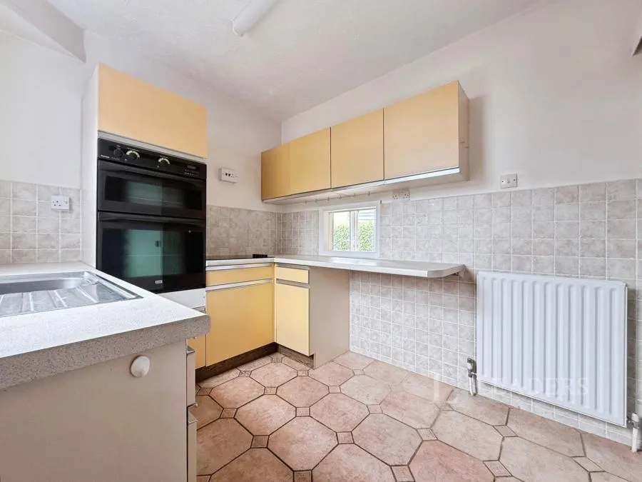Bedford Road, Wootton, MK43, photo 8