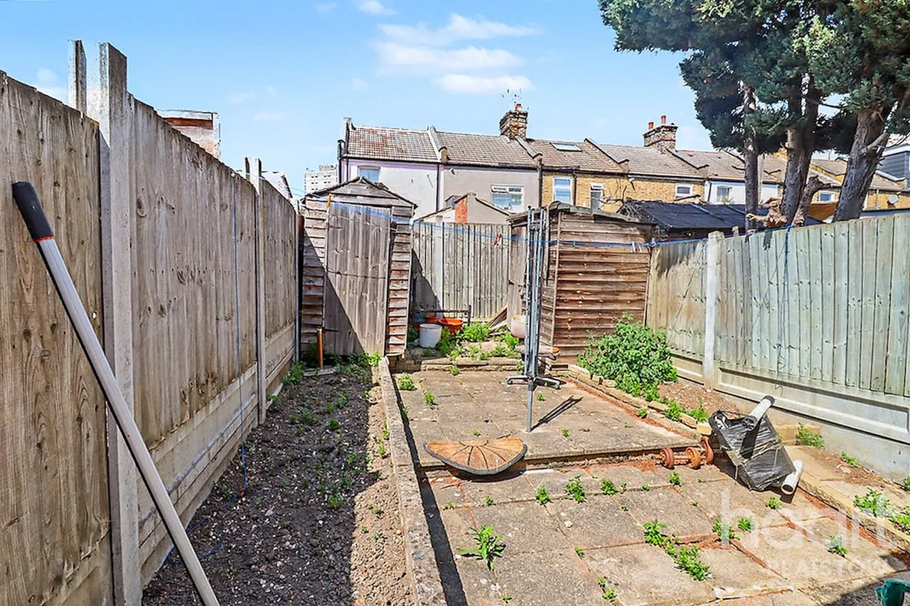 Olive Road, Plaistow, E13, photo 5