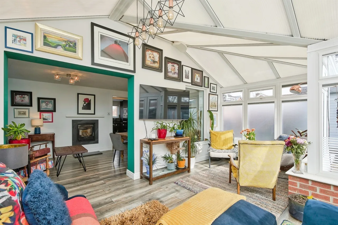 Windermere Drive, Spondon, DE21, photo 2