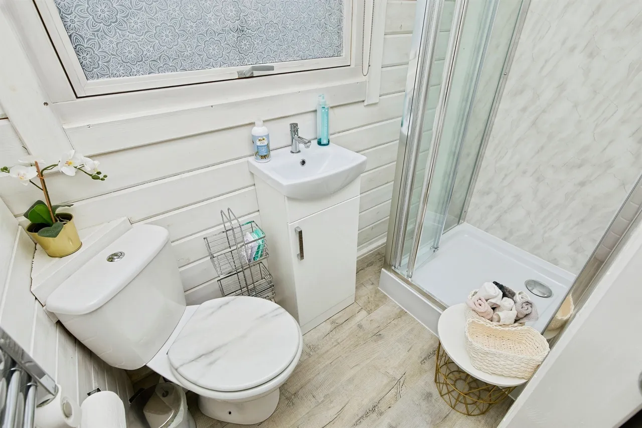 Windermere Drive, Spondon, DE21, photo 10