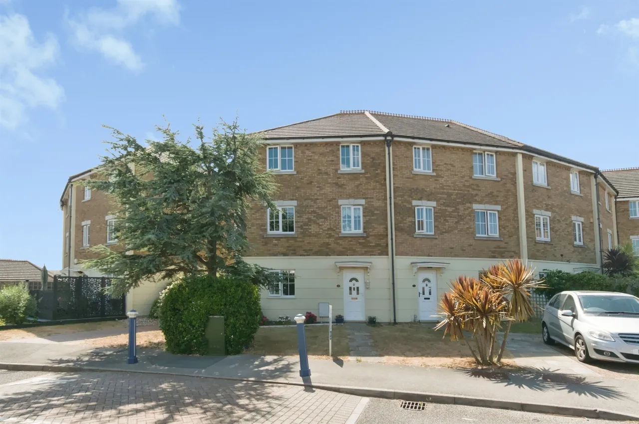 Long Beach View, Eastbourne, BN23, photo 2